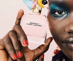 Marc Jacobs Perfect 50 Ml - Eau De Parfum - Damesparfum 23 Marc Jacobs Perfect 50 Ml - Eau De Parfum - Damesparfum -Parfumwinkel voor één product 1200x1001 4