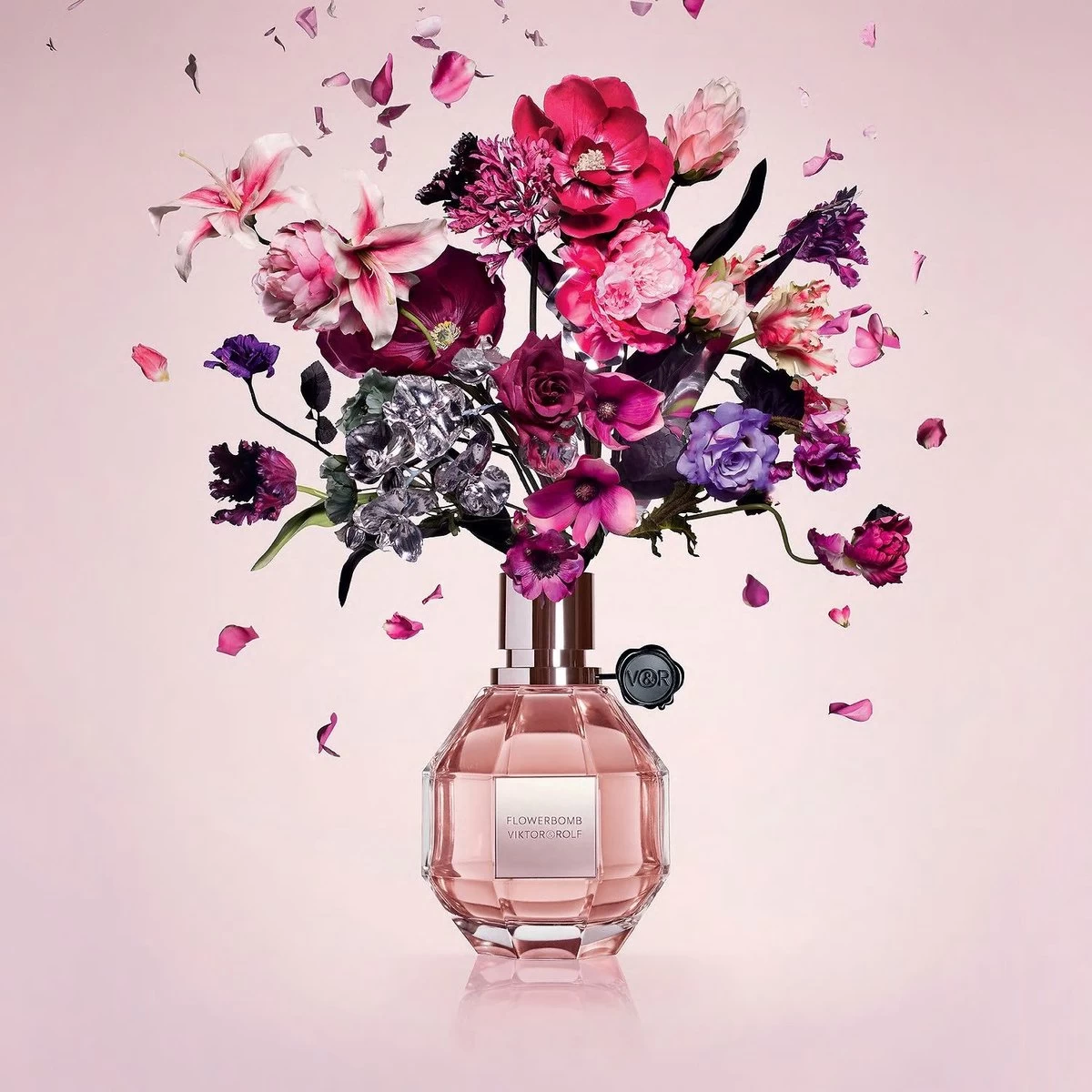Viktor & Rolf Flowerbomb 50 Ml - Eau De Parfum - Damesparfum 11 Viktor & Rolf Flowerbomb 50 Ml - Eau De Parfum - Damesparfum - Afbeelding 9